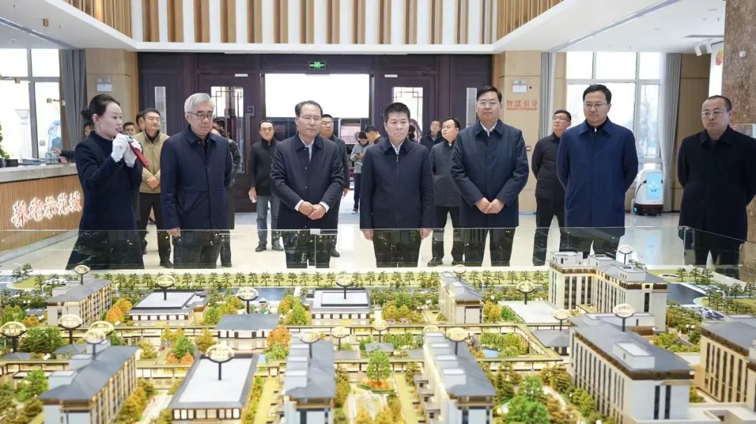 德州市委常委、统战部部长，德州高新区党工委书记、管委会主任张志华一行到养老示范城考察调研