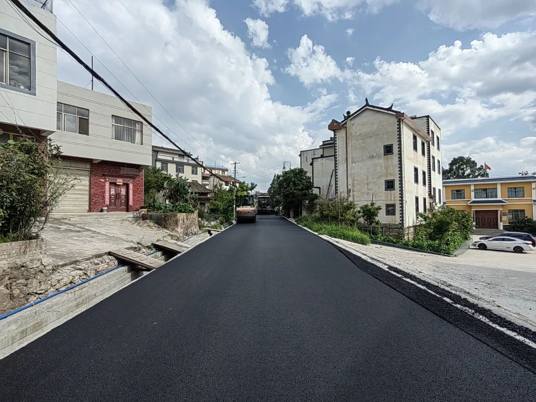 德达路桥集团域外市场喜迎“开门红”！
