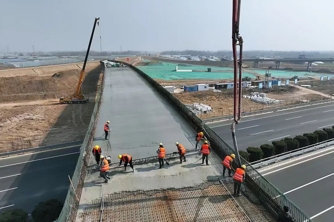 德达集团重点工作集中攻坚①