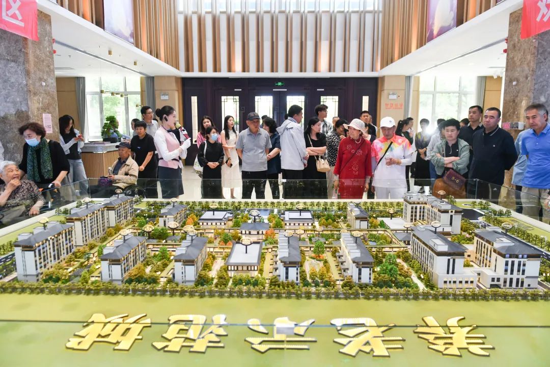 医养健康集团圆满举办职工家属开放日活动